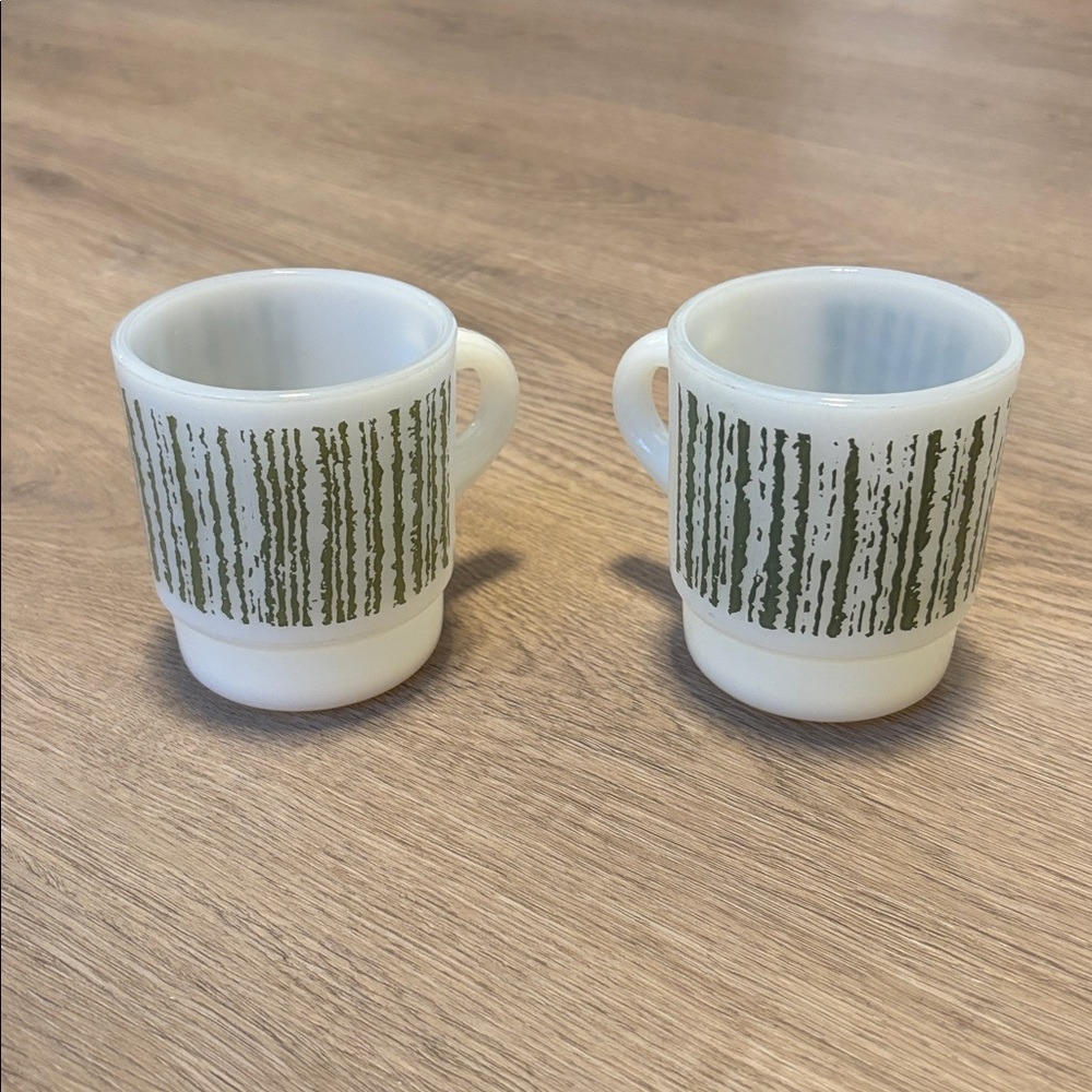 Set of 2 Vintage Anchor Hocking Fire king Mug Olive